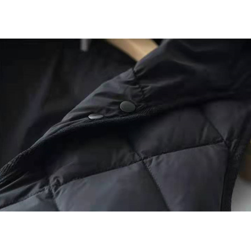 2023. Novi, proljetno-jesenski, lagani ženski prsluk veće veličine, prošiveni prsluci s jednim kopčanjem i džepnim kapuljačom Ženske crne majice