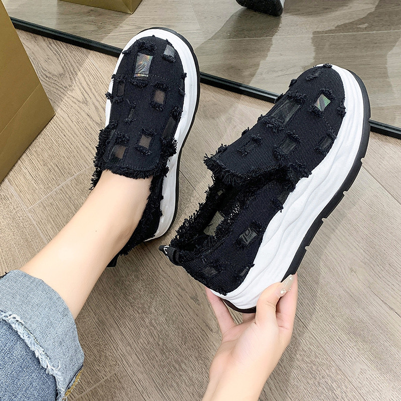 Valged mustad paksud tossud naiste paksu põhjaga naiste tossud vabaajajalatsid vulkaniseeritud lõuendist kingad naistele