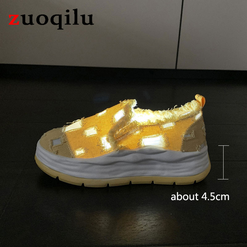 Valged mustad paksud tossud naiste paksu põhjaga naiste tossud vabaajajalatsid vulkaniseeritud lõuendist kingad naistele