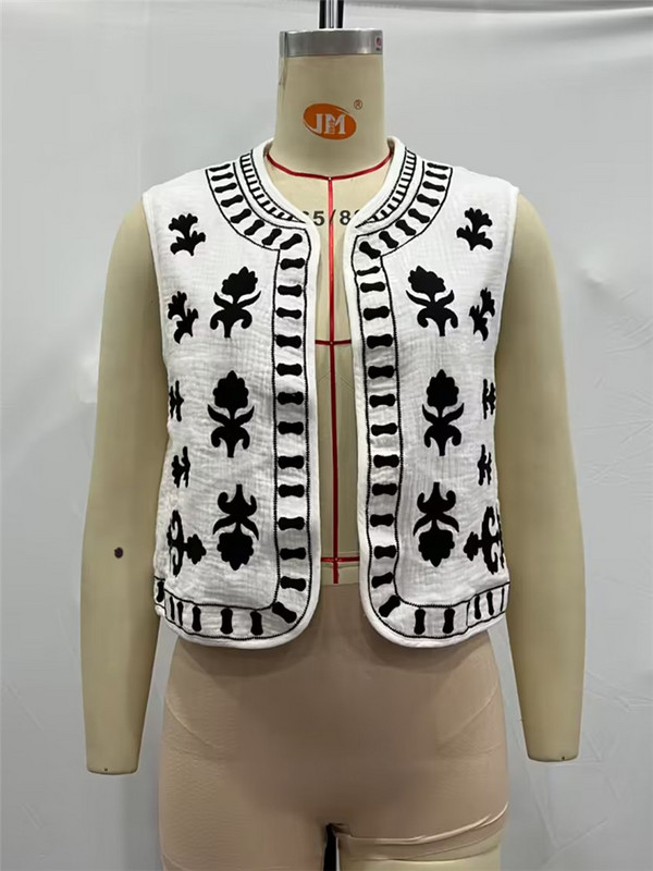 KEYANKETIAN boemski ženski prsluk s cvjetnim vezom Blusas jesenski novi crno-bijeli tanki prsluk kratke gornje odjeće retro