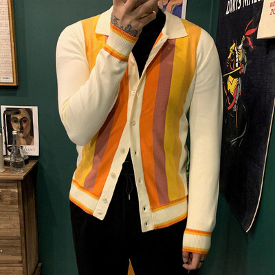 2023. aasta kevad- ja sügisene uus meeste Slim Fit polokardigan meeste kootud vertikaalse triibuga plokk-kampsun mantel Lihtne ülerõivas