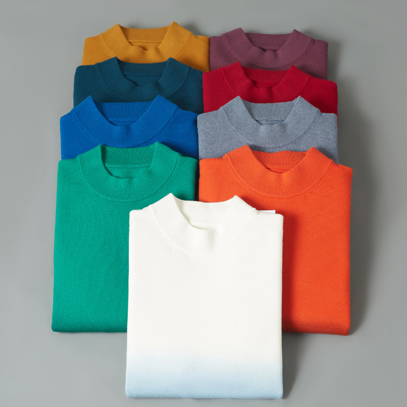 Πουλόβερ χειμωνιάτικων νέων ανδρών 2022 με μισό ζιβάγκο χοντρό ντεγκραντέ Κορεατικής μόδας Ζεστό πλεκτό πουλόβερ Ανδρικά επώνυμα ρούχα