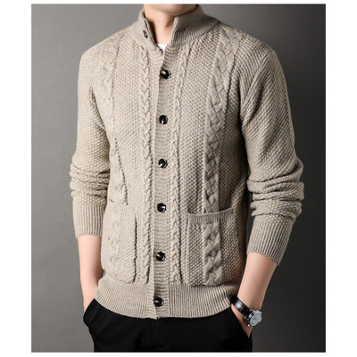 2023. aasta sügis, uus vabaajamood, mitmekülgne paksendatud silmkoeline kardigan ühevärviline pikkade varrukatega kampsun