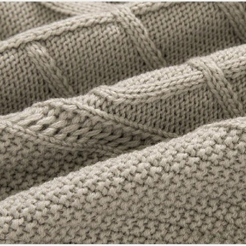 Muške pletene majice dugih rukava s visokim ovratnikom i 3 kožne kopče za jesen i zimu Novi uski muški kardigan sa patentnim zatvaračem