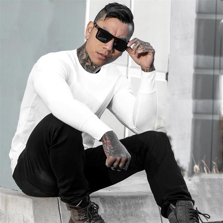 Pulover pentru bărbați Tricou cu mânecă lungă Culoare solidă Culturism Toamnă Primăvară Casual Moda Cămașă de antrenament Pulover