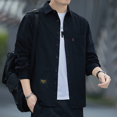 Džepovi i gumbi Zgodne košulje s otvorenim ovratnikom Proljeće Ljeto Udoban široki kardigan 2023 Muška odjeća Tanka modna ležerna