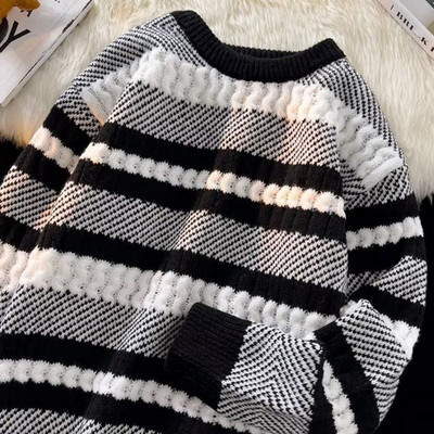 Kontrastvärvi triibuline kampsun meeste uus Harajuku O-kaelusega pikkade varrukatega kootud pulloverid Moodsad meeste vabad tänavarõivad