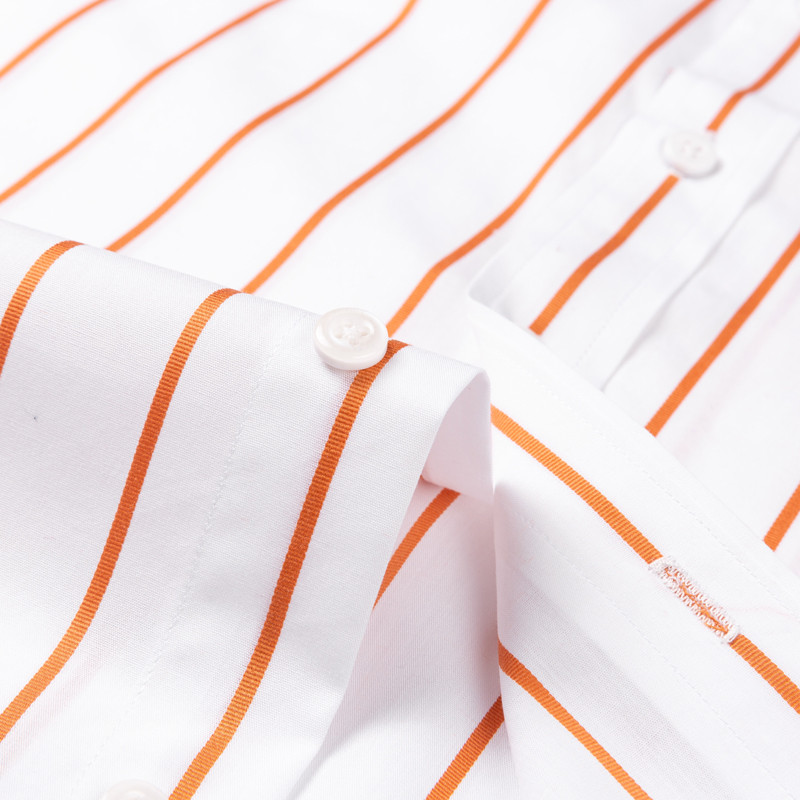 Απαλό στυλ Αγγλίας 100% βαμβακερό πουκάμισο μόδας με μονό μανίκι, μακρυμάνικο με τσέπη, κανονική εφαρμογή, με κουμπιά προς τα κάτω Ανδρικό πουκάμισο με ρίγες