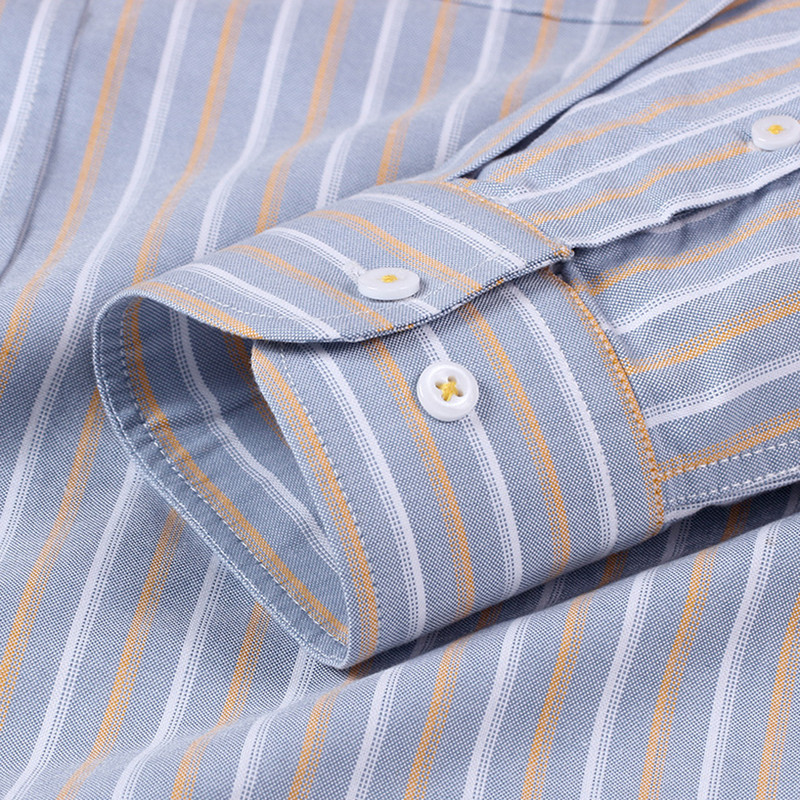 Meeste kontrastse triibulise nööpkraega Oxfordi kootud särk, ühe rinnataskuga mugavad puuvillased, tavalise istumisega vabaaja ruudulised särgid