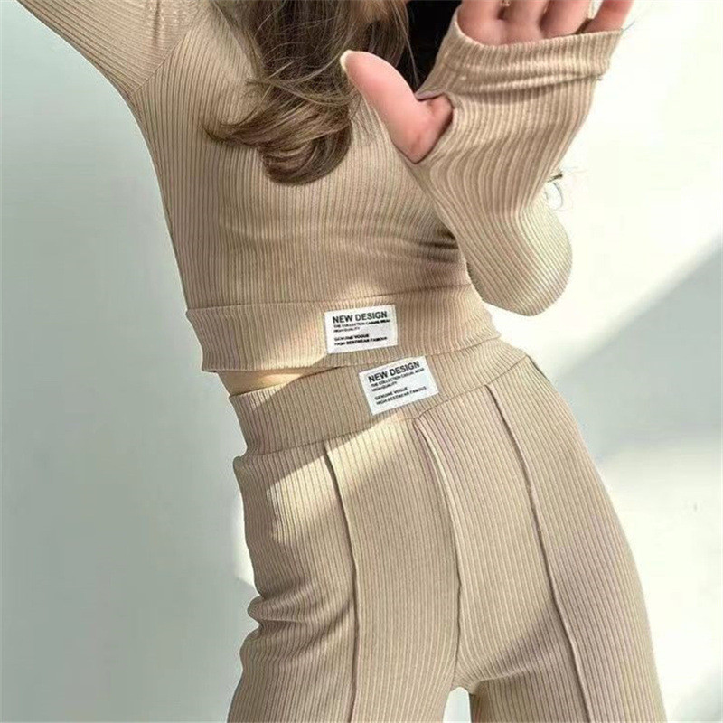 Proljeće Jesen Ženski dvodijelni sportski komplet Majice dugih rukava i hlače širokih nogavica Jednobojna ležerna ženska odjeća za uredske dame