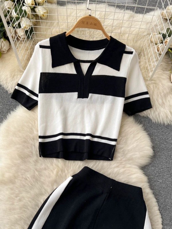 Suvine uus värv Kontrastne triibuline lühike ülikond Moodne kudumissärk kõrge vöökohaga vabaaja laia säärega püksid, kaheosaline komplekt naiste komplekt