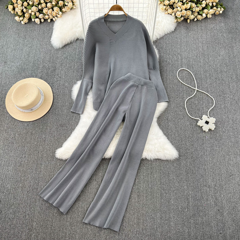 Modna jednobojna ženska odijela Labavi džemper s V-izrezom dugih rukava Dvodijelni kompleti Ležerni ravni pleteni kompleti širokih nogavica visokog struka