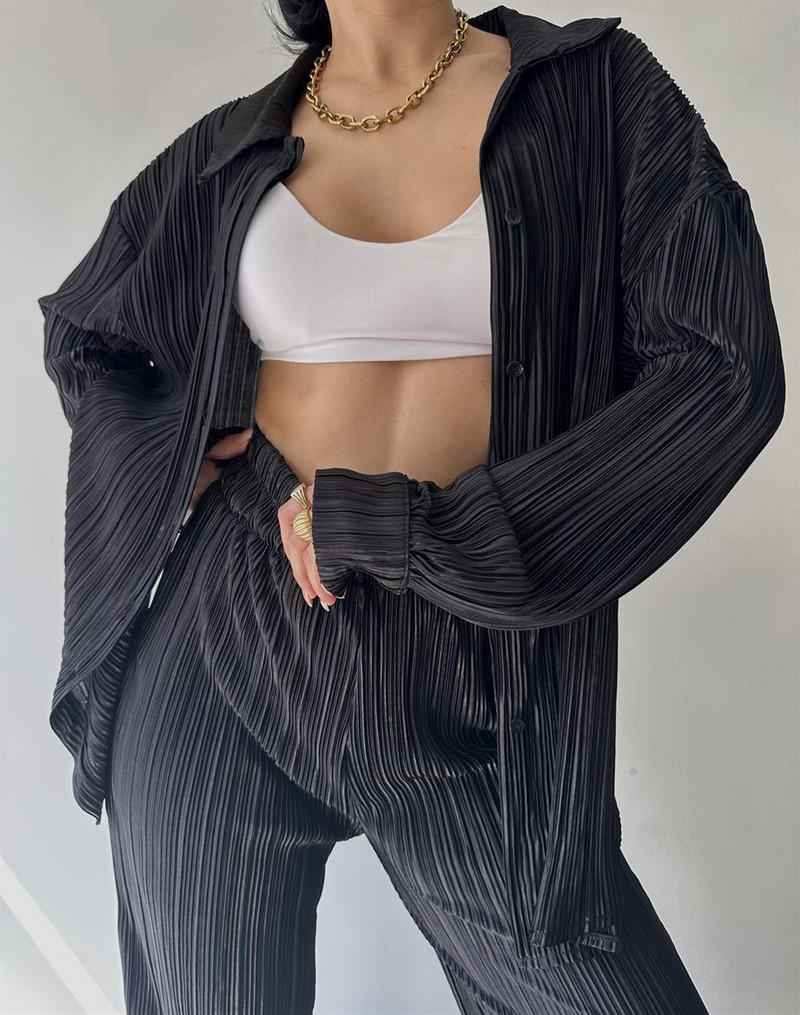 Sügisene uus ühevärviline plisseeritud pikkade varrukatega särk Kõrge vöökohaga püksid kaheosaline komplekt Naiste vabaaja püksid 2-osaline komplekt