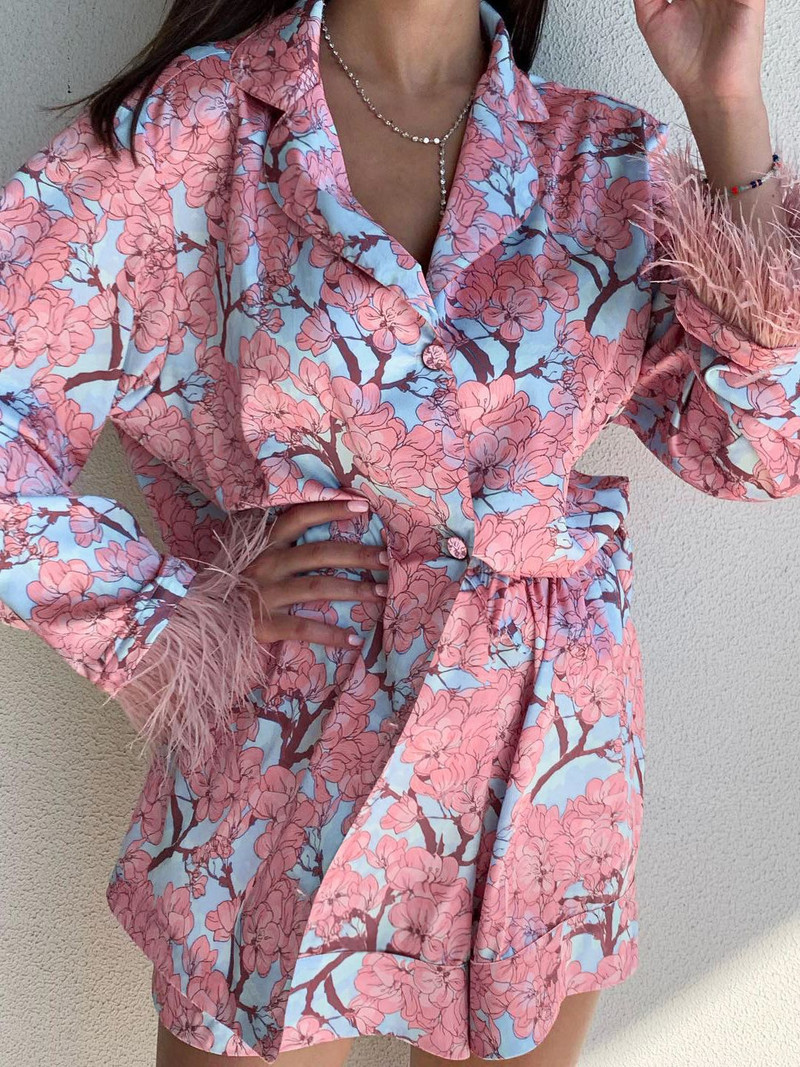 Ljetna modna košulja dugih rukava s tankim printom od perja Široke kratke hlače visokog struka Dvodijelni komplet Ženske 2023. Novi kardigan košulje na rever