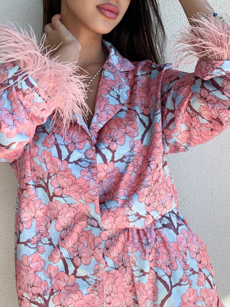 Ljetna modna košulja dugih rukava s tankim printom od perja Široke kratke hlače visokog struka Dvodijelni komplet Ženske 2023. Novi kardigan košulje na rever