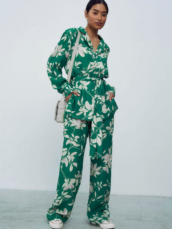 Ženska šik pidžama s printom lišća, kompleti od 2 komada, košulja s jednim kopčanjem i odijela s hlačama visokog struka, modna ženska odjeća za 2023.