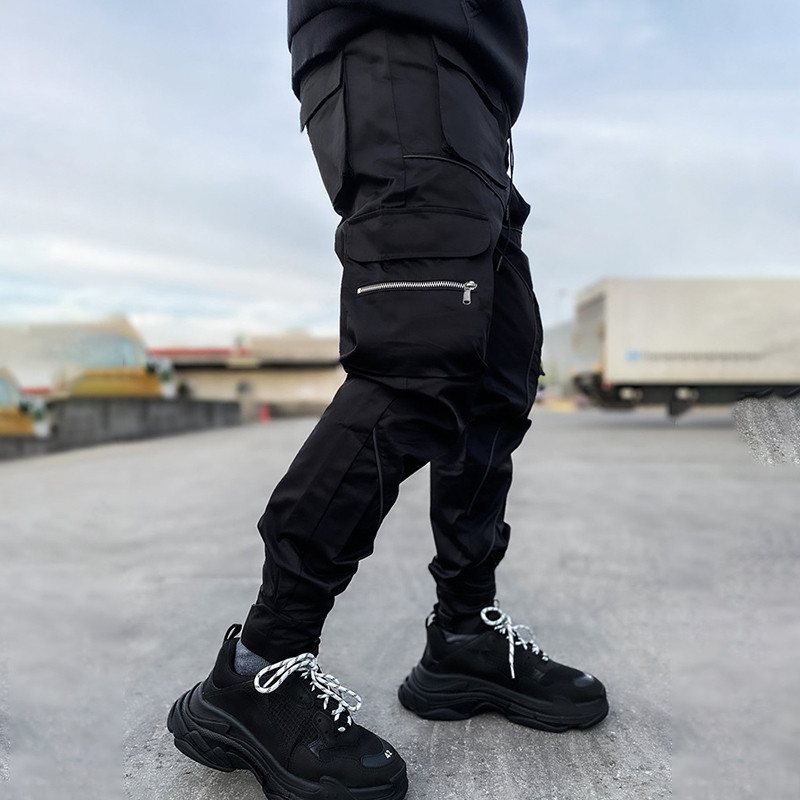 PFNW Jednobojne majice s prošivenim džepovima Cargo hlače Muška tamna High Street odjeća Jesenski široki trend Techwear Muška tamna odjeća 12A1697