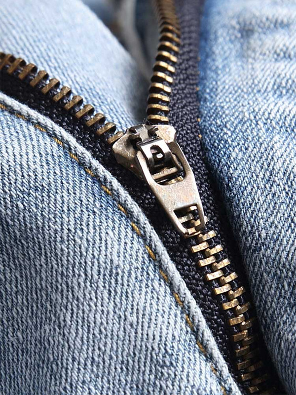 ZAFUL Muške traperice srednjeg struka, uske svijetloplave duge traperice, hlače do gležnja na patentni zatvarač, poderane traper hlače s džepom Z4997729