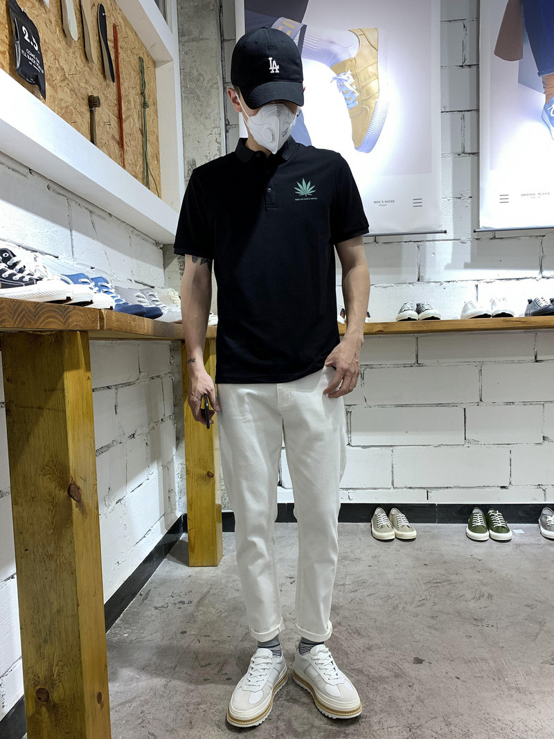 Ljeto Thin 2022 Tekstura Bijele traper traperice Muške uske dizajnerske traperice za ležerne prilike za muškarce Korejske modne Boyfriend traperice