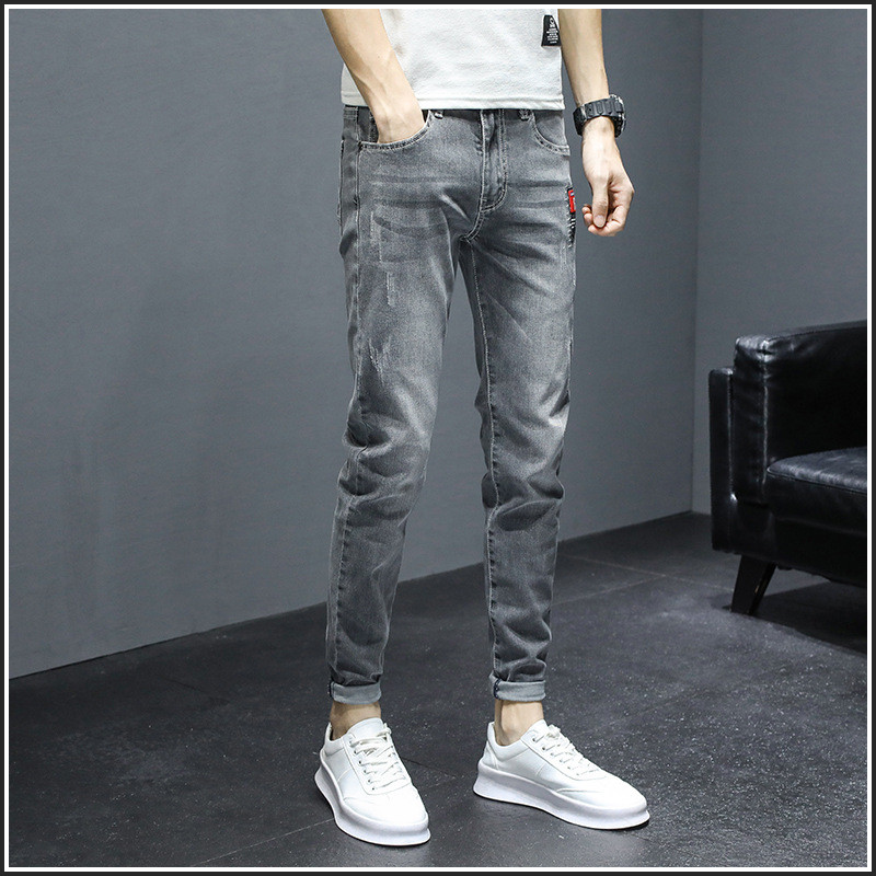 Καλοκαιρινό λεπτό τζιν ανδρική μάρκα μόδας 2022 άνοιξη και φθινόπωρο Κορεάτικη μόδα ευέλικτο slim fit μικρά πόδια μακριά παντελόνια ανδρικά