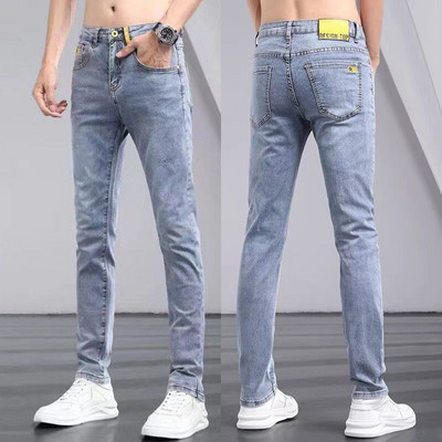 Ljetne tanke vrhunske plave traperice Dizajnerska odjeća Muškarci Skinny Boyfriend isprane hlače 2023 Nove ležerne kaubojske mladenačke duge hlače