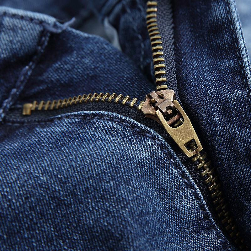 Muške traperice 2023 Denim Tide Brand široke ravne Hong Kong stil širokih nogavica Ležerne uništene duge hlače velike veličine