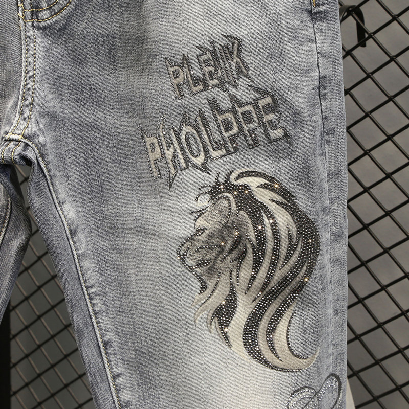 Proljeće Jesen Dečački Mladi Elegantni Denim Dizajnerski Grafika Lion Hot Drill Ležerni Sivi Tanki Cargo Muški Jeans Hlače Muški
