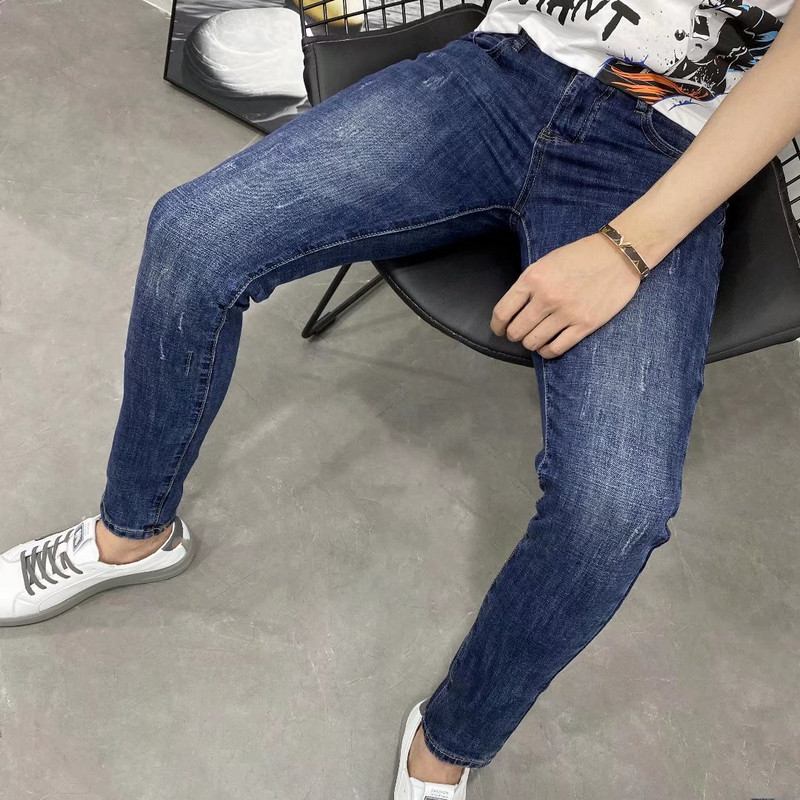 Jesen Zima Naljepnica Tamnoplave Slim Fit skraćene traperice Muške male noge No Iron Spirit Guy Stretch Pencil Denim Dizajnerske hlače