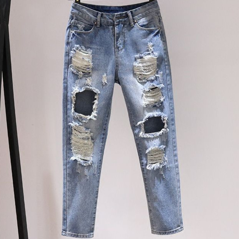 Rebenenud prindiga püksid Kpop katkised meeste kauboipüksid kitsad kitsenevad retro-rebitud aukudega teksad meestele Helesinised kõhn punk