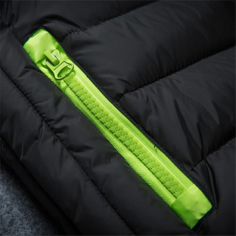 2021. aasta uus kevadine sügisene varrukateta jakk meestele Moodne sooja kapuutsiga meeste talvevest kerge plusssuuruses meeste töövestid, vest