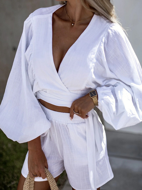 V kaklo palaidinė ilgomis rankovėmis Vasariniai šortai, kostiumas, moteriškas solidus gatvės drabužis, šortai, dviejų dalių rinkinys 2022 m. Moterų paplūdimio kišenės šortų rinkiniai