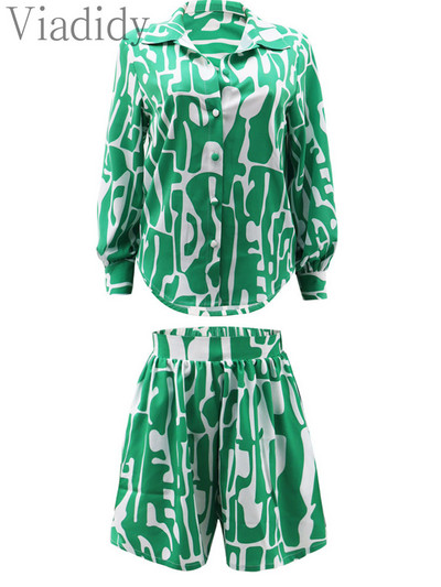 Naiste prindiga revääriga pikkade varrukatega vabaaja särgi ja kõrge vöökohaga sirgete lühikeste pükste komplekt