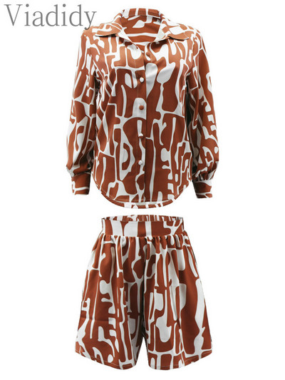 Naiste prindiga revääriga pikkade varrukatega vabaaja särgi ja kõrge vöökohaga sirgete lühikeste pükste komplekt