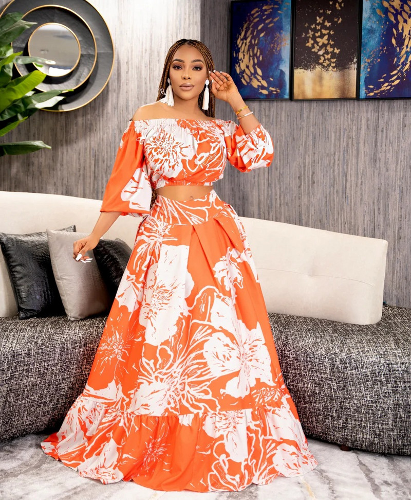 Σετ μπλουζάκια δύο τεμαχίων και γυναικεία κοστούμια πλισέ φούστα 2023 Άνοιξη καλοκαίρι Γραφείο Γυναικείο πάρτι ασορτί ρόμπα Κοστούμια