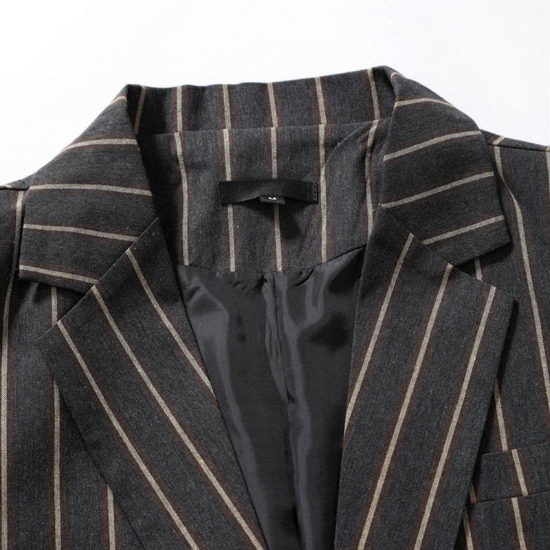 Meeste vabaaja triibulised bleiserid mantlid Korea mood Meeste riided Sügis- ja talveülikond Jope Meeste Slim Fit Tänavarõivaste Ülikonnamantel