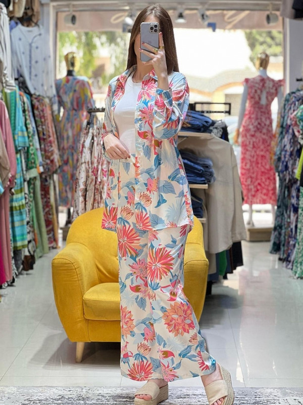 Naiste mustriga avarate pükste komplekt vabaaja üherealine alla keeratav krae pikkade varrukatega T-särgid Empire pitsilised laiad püksid