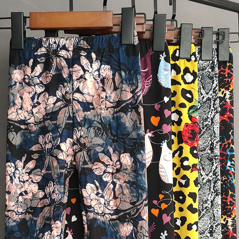 Tajice za slatke djevojke Proljeće Jesen Hlače s cvjetnim printom Sweet Girl Pencil Pants Dječje hlače Dječja odjeća