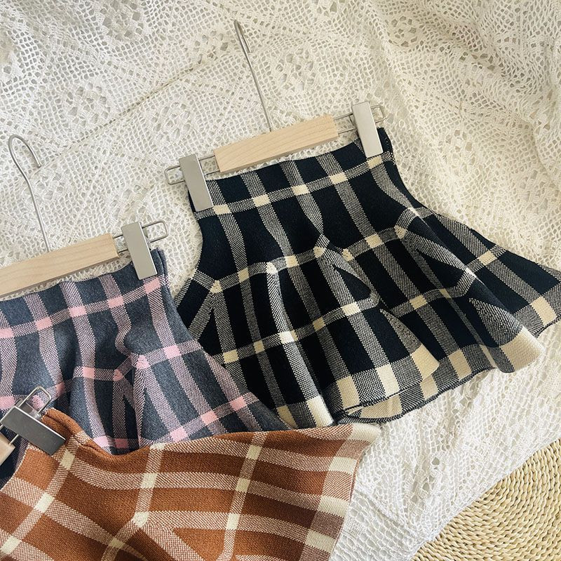 Lastele Tüdrukutele Khaki ruudulised seelikud 2023 Uus saabumine Laste plisseeritud kooliseelikud Sügistalveriided Armas puuvillane kõrge vöökohaga seelik