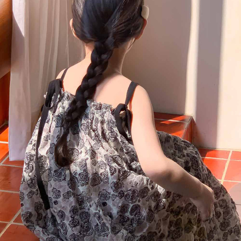 Tüdrukute libisemiskleit suvine laste pühade stiilis kleit Lahe lilleline tüdrukute rannakleit Moodne laste riietuskleidid tüdrukutele beebile