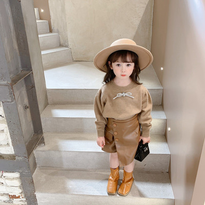 Mood Uus Tüdruku PU-nahast seelik Lühikesed püksid Imikutele Väikelapsele Lapse nööp Ebaregulaarne Lühike Lai jalg Pruun Must Valged Beebiriided1-7Y