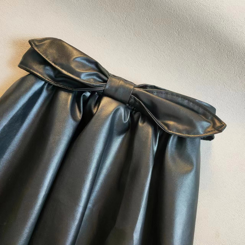 Suknja do pola tijela za djevojčice Jesenska i zimska modna dječja crna kožna suknja Super Cool Princess suknja Plisirana suknja Pu kratka suknja