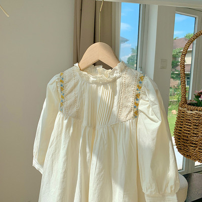 Φθινοπωρινό κοριτσίστικο φόρεμα με πλισέ όρθιο λαιμό Κεντημένο κοριτσίστικο φόρεμα Γλυκό κορεατικό παιδικό φόρεμα γαλλικής δαντέλας πριγκίπισσας