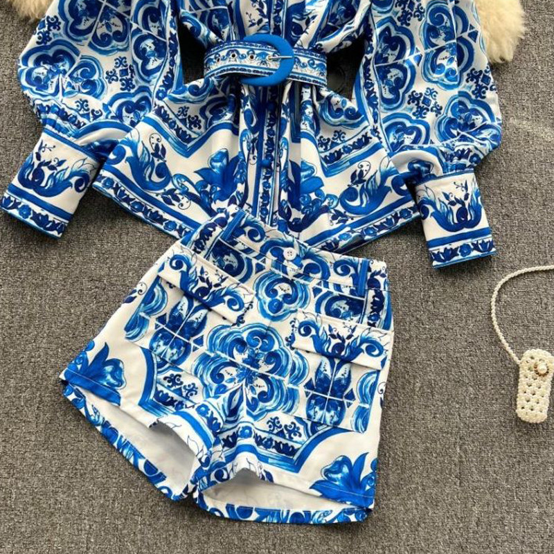 Naiste kontoririietus suveülikond, kaheosaline komplekt Naiste lühikesed komplektid Palace Print pikkade varrukatega pluustopid ja kõrge vöökohaga lühikesed püksid шорты