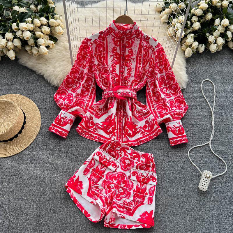 Naiste kontoririietus suveülikond, kaheosaline komplekt Naiste lühikesed komplektid Palace Print pikkade varrukatega pluustopid ja kõrge vöökohaga lühikesed püksid шорты