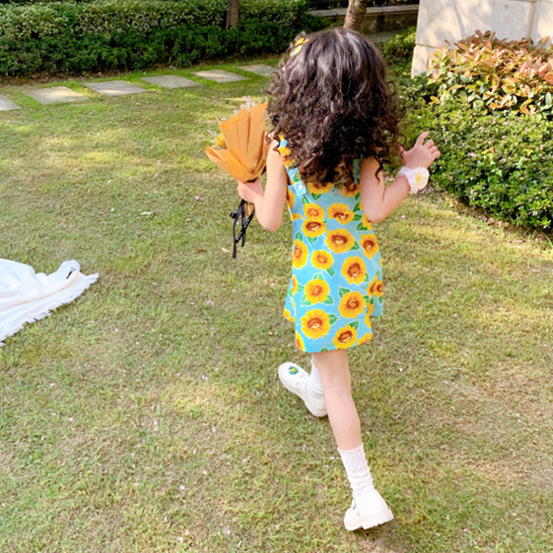 Tüdrukute suvekleit Euroopa ja Ameerika stiilis välimine riietus Lasteriided Lilled Väikesed Värsked beebiriided Lasteriided