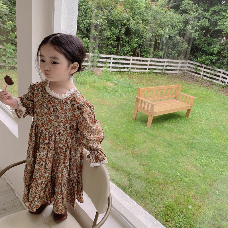 Pavasarinė mergaičių suknelė Nauja rudens vaikiški rūbai pastoracinio stiliaus nėriniai kraštas mažas gėlėtas trimitas ilgomis rankovėmis mados vestidos