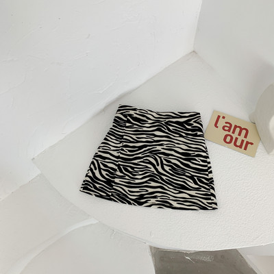 Lastele, tüdrukutele, leopardseelikud, mustad valged moodsad miniseelikud 2021. aasta uued lasteprintsessi kevadsuvised seelikud vanuses 2–7 aastat