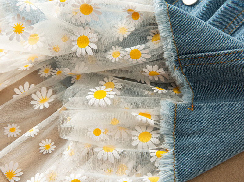 Vaikiški mergaičių nėriniuoti džinsiniai sijonai margumyno tinklelio susiuvami džinsiniai sijonai, 2022 m. Nauji, laisvalaikio paauglių mergaičių vasariniai korėjietiško stiliaus sijonai