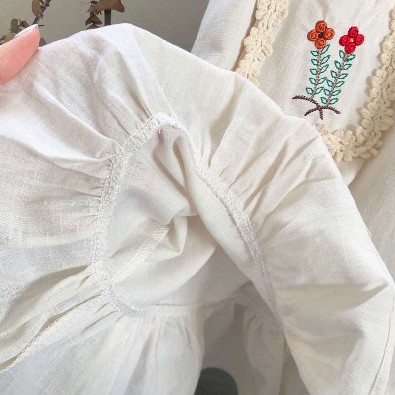 Suvine tüdrukute kleit Briti stiilis retro tikandid Väike tüdruk Lendav Varrukad Printsess Kleit Beebi Lapsed Lasteriided