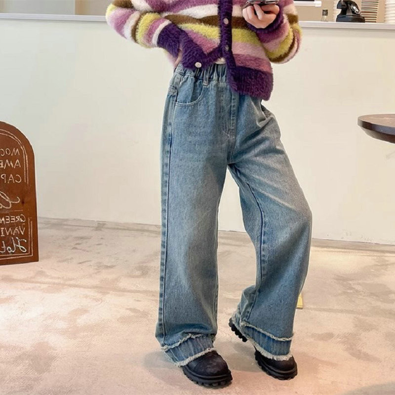 Есенни модни панталони за момичета Леко разширени свободни дънкови панталони Пролет Нови персонализирани пачуърк Ежедневни детски дънки